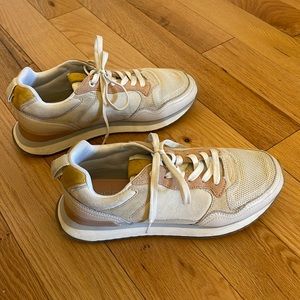 Hoff Joggers Anthropologie